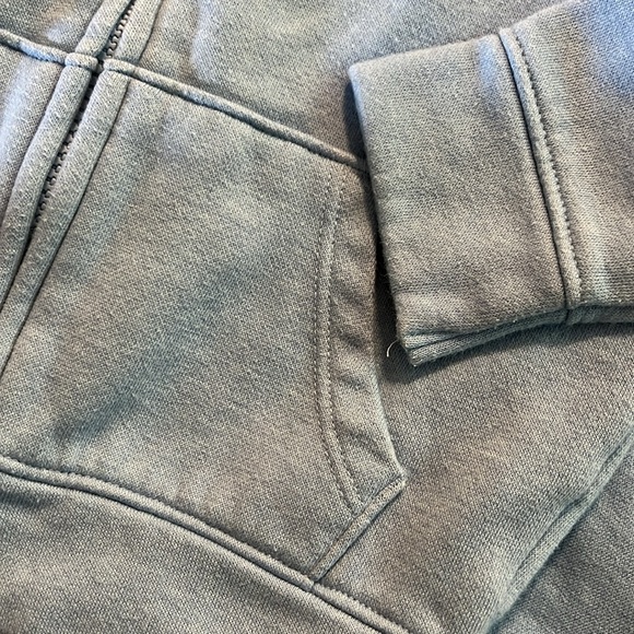 ♻️ 3/$25 ♻️ OLD NAVY size: 18-24m UNISEX 2 piece sweatsuit, blue, hoody - Picture 3 of 9